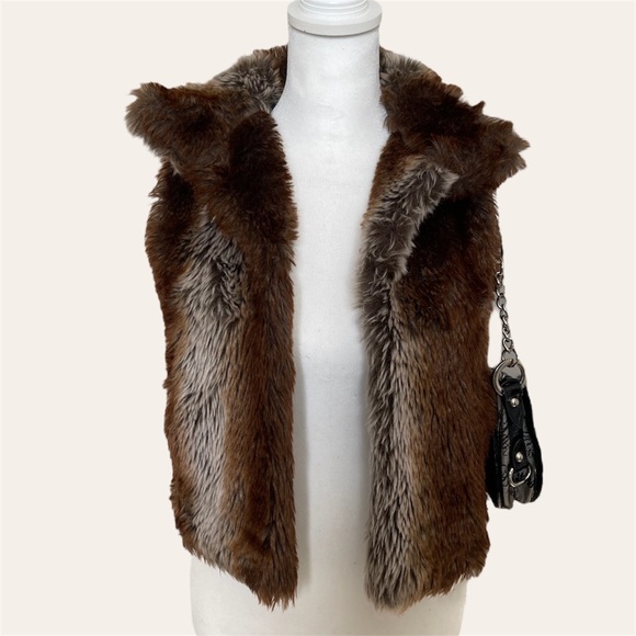 SOLD - Picture 4 of 4